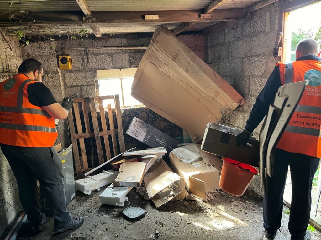 Topwasters-Garage-clearance