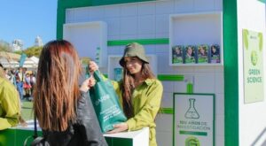 involvement-in-the-local-community-for-great-special-retail-customer-experience